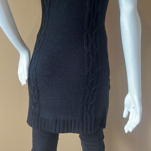 Long sweater with short sleeves - Picture 7 of 10